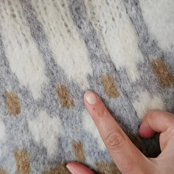 Banana Republic Women's Fair Isle Turtleneck Sweater, Size L Alpaca Fuzzy - Picture 10 of 10